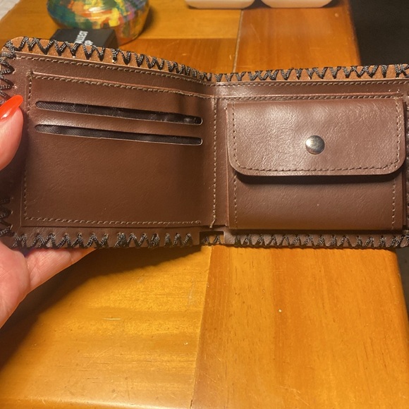 Men’s US Dollar Bill Bi-Fold Wallet Vegan Leather Credit Cards Identification - Picture 8 of 12